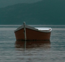 Продавец товара не только не получил оплату, но и лишился своих сбережений, действуя по указанию потенциального покупателя