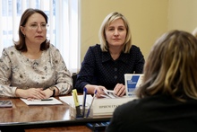 Юристы ведут прием и консультируют граждан