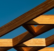 Расторжение договора подряда по возведению деревянного каркасного строения за невыполненные работы